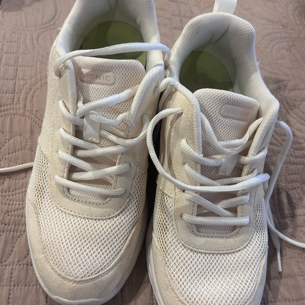 Vionic Beige Athletic Sneakers - Lightweight Comfort. Aviate